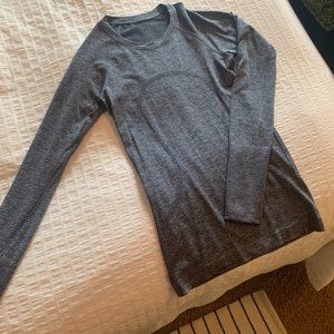 Lululemon long-sleeve Swiftly Tech 2.0